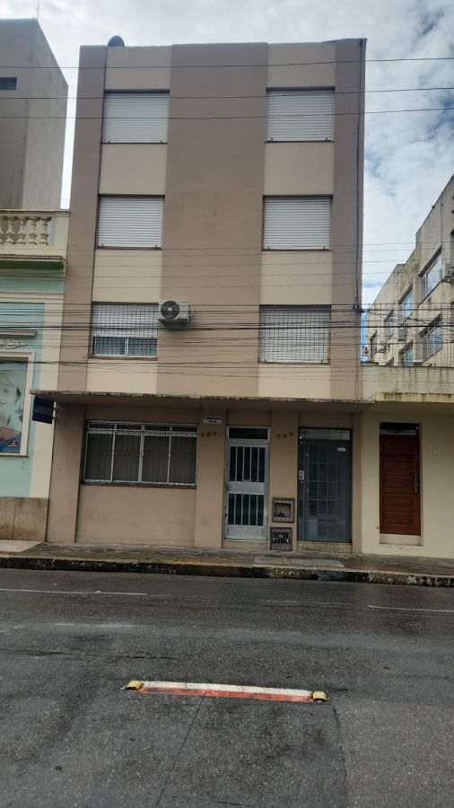 Apartamento - Venda - Centro - Pelotas - RS