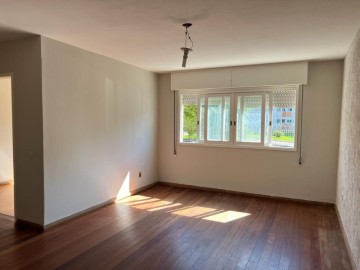 Apartamento - Venda - Três Vendas - Pelotas - RS