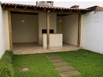 Sobrado Bem Localizado